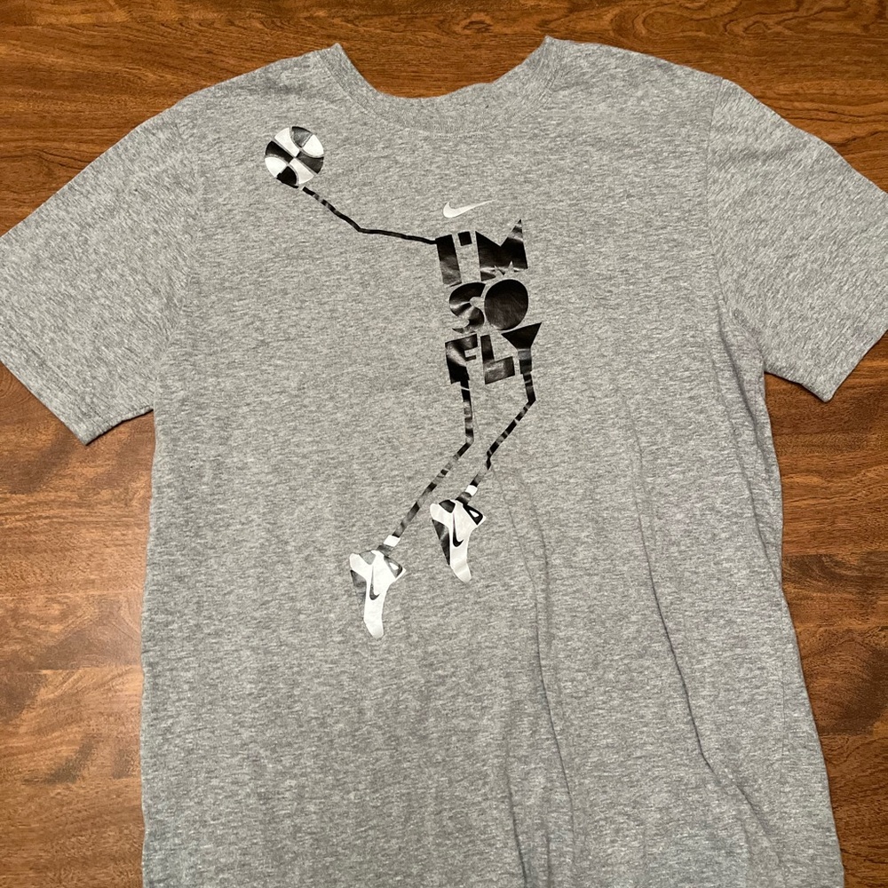 Nike Basketball SS shirt